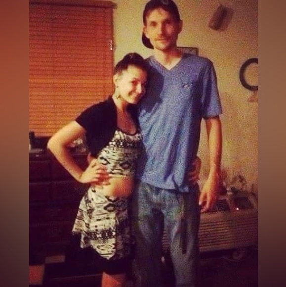 Meet your Posher, Tasha ❤️ - Picture 4 of 11